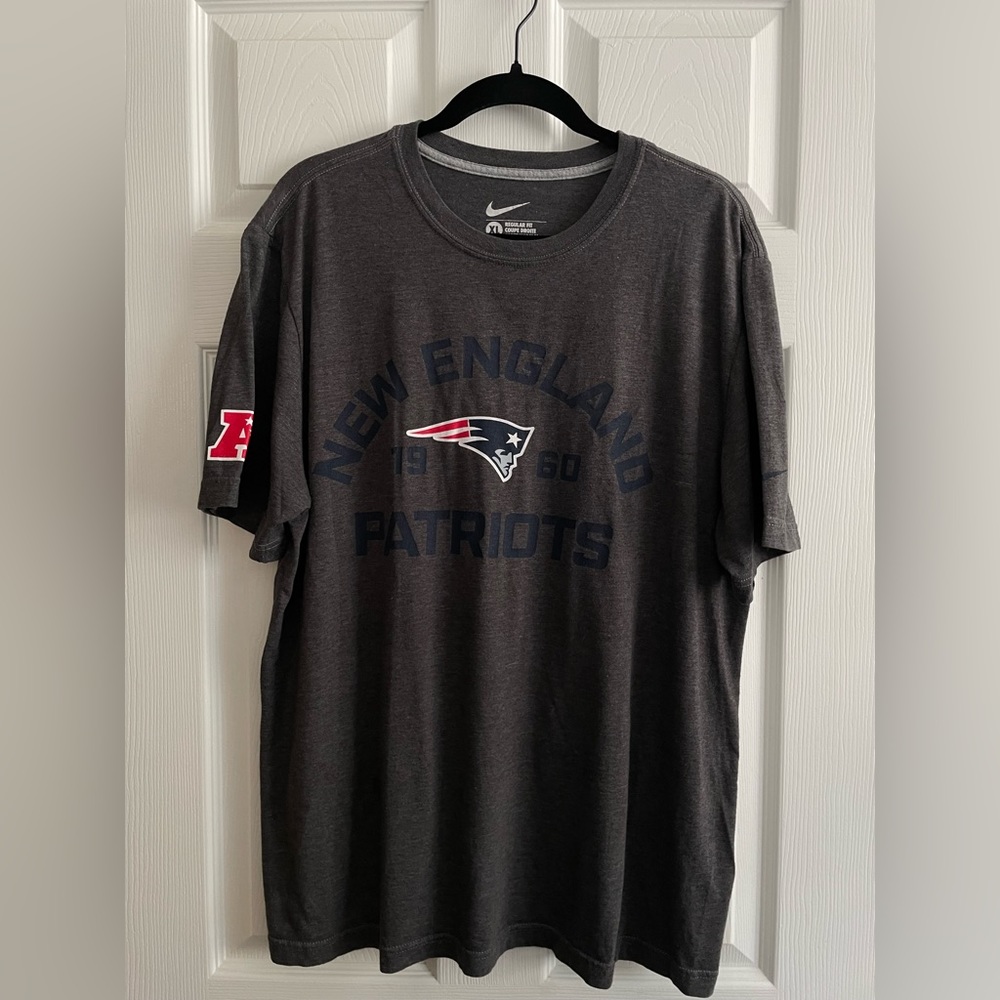 Nike XL New England Patriots T-shirt